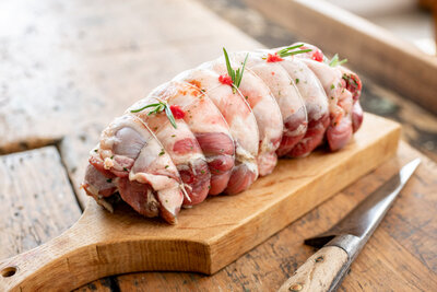 Epaule d'agneau désossé roulé