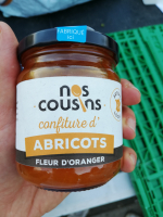 Confiture abricot-fleur d'oranger