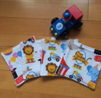 Lot débarbouillettes cirque