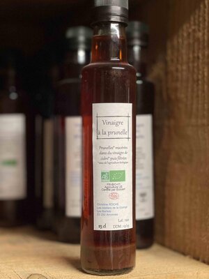 Vinaigre à la prunelle