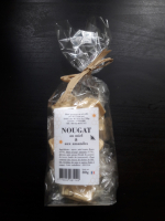 Nougat au miel et aux amandes