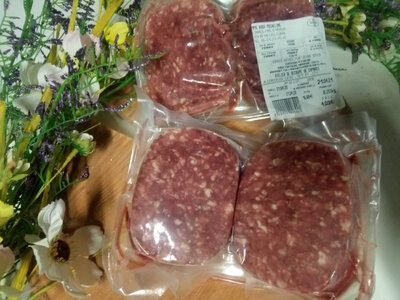 Steaks hachés de veau surgelé