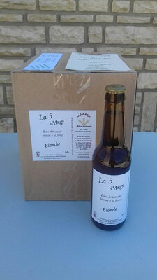 Carton de 12 bières blanches