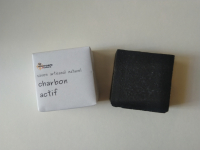 Savon charbon actif