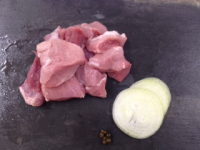 Sauté de porc/cubes à brochette