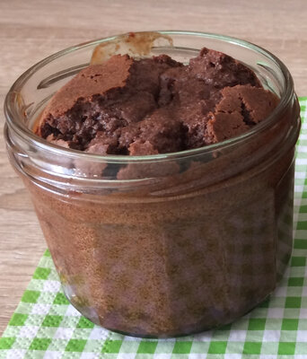 Moelleux chocolat noir aux fruits du moment