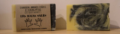 Savon charbon, amande douce et eucalyptus