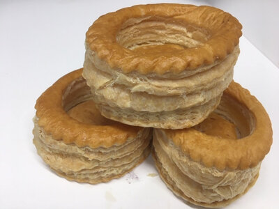 Vol au vent vide