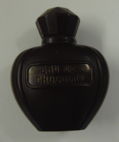 Bouteille de parfum chocolat noir