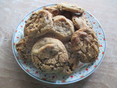 12 cookies aux pépites de chocolat