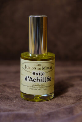 Huile de soin à l'achillée
