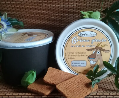 Glace spéculoos au lait de chèvre