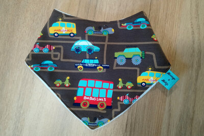 Bavoir bandana 'trucks'