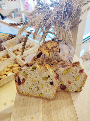 Pain cranberry pistache ( cuit du jour )