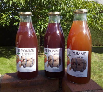 Jus de pommes aromatisé