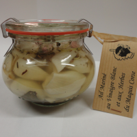 Ail mariné aux herbes du maquis cor