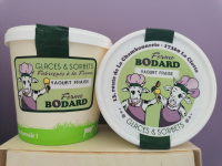 Yaourt glacé coulis fraise