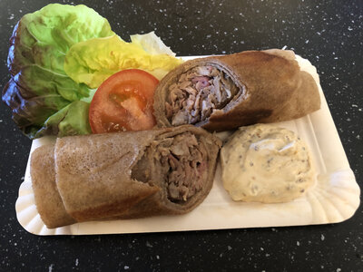 Galette andouillette au vin blanc