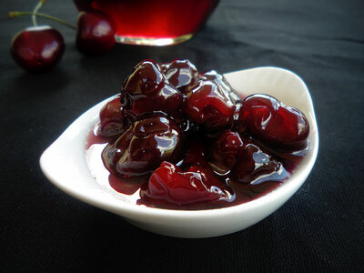 Cerises griottes confites