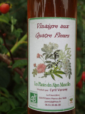 Vinaigre aux quatre fleurs