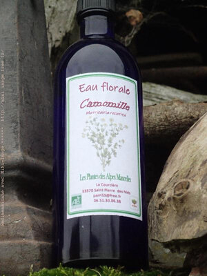Eau florale de camomille matricaire