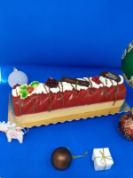 Bûche nougat/framboise coquelicot