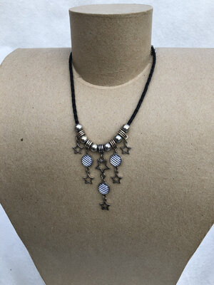 Collier fantaisie 2