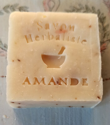 Savon herbaliste amande lait | 100 g