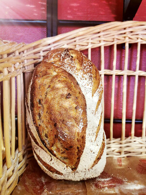 Pain aux céréales tranche