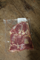 Cuisse de poulet désossée