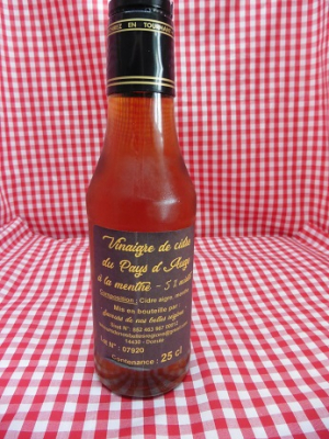 Vinaigre de cidre à la menthe