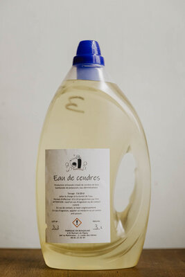 Lessive naturelle - eau de cendres