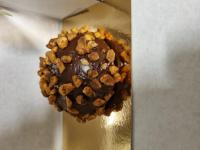 Dôme glacé chocolat et beurre de cacahuète
