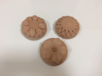 Calendula et argile rose - fleur