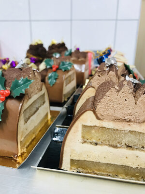 Bûche casse-noisette de 4pers