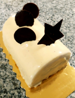 Bûche pomelos framboises