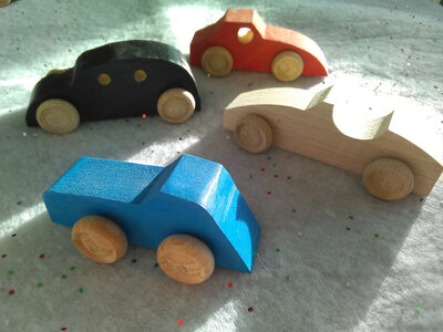 Lot de 4 petites autos