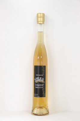 Vin d'apéritif aux fleurs d'acacia