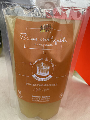 Savon noir liquide aux agrumes