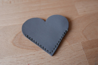 Marque page coeur gris