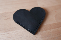 Marque page coeur noir