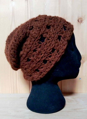 Bonnet au crochet t.55-59 plusieurs coloris