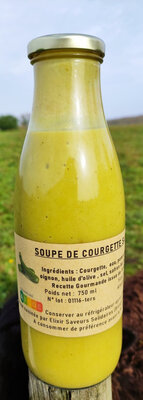 Soupe de courgettes safranée