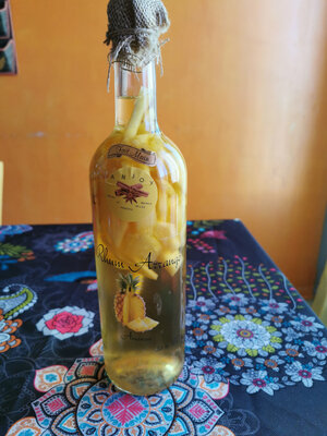 Rhum arrangé à l'ananas 35 %