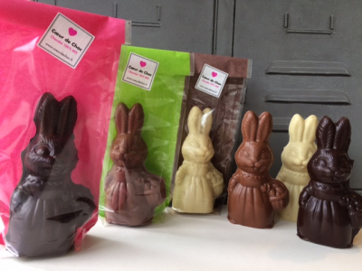 Paques lapin au lait garni de fritures