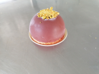 Dôme pistache/vanille/praliné