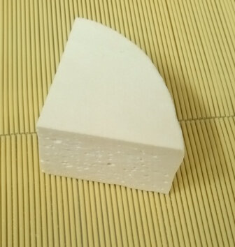 Quart de tomme fraîche