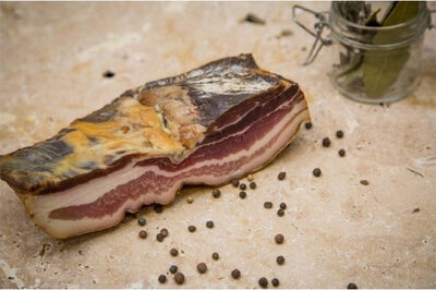 Poitrine fumée séchée sans nitrites