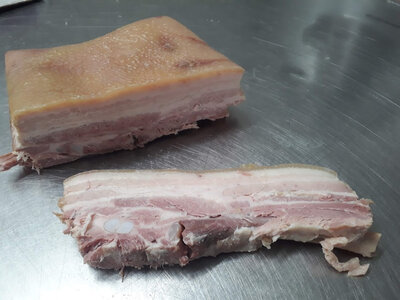 Lard salé cuit