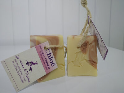 Le savon chloé (calendula et argile rouge)
